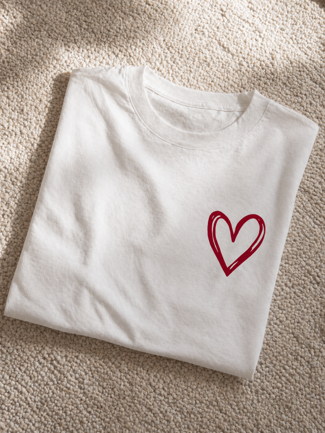 T-shirt blanc cœur rouge