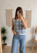 Top maille crochet bleu & blanc – Style bohème chic