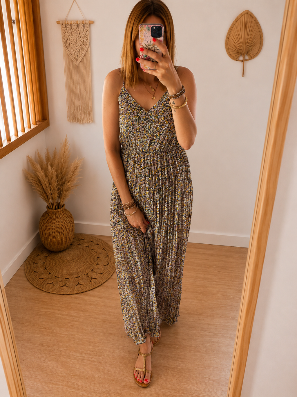 Robe longue plissée à fleurs