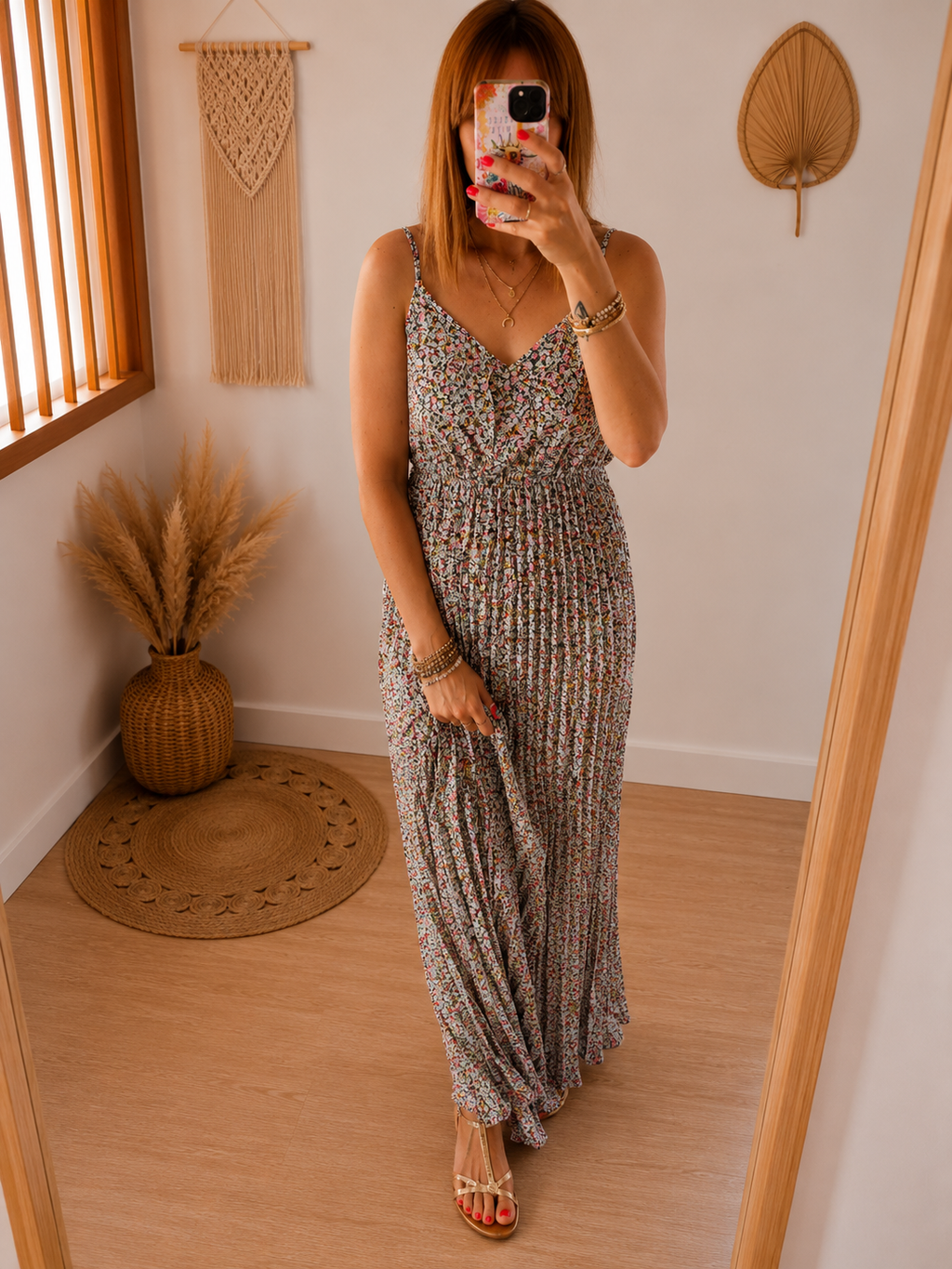 Robe longue plissée à fleurs